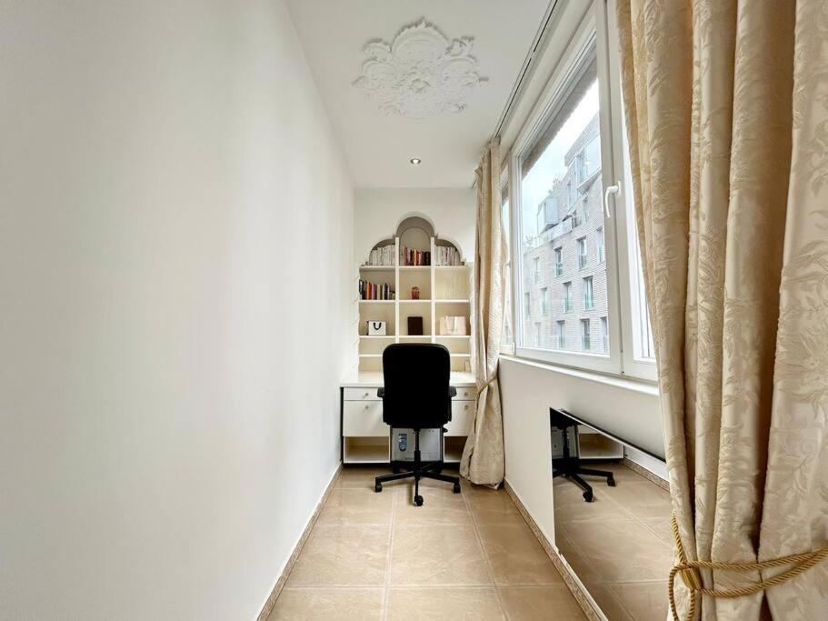 Luxurious Apartment In The Center Of Brussels Exterior photo